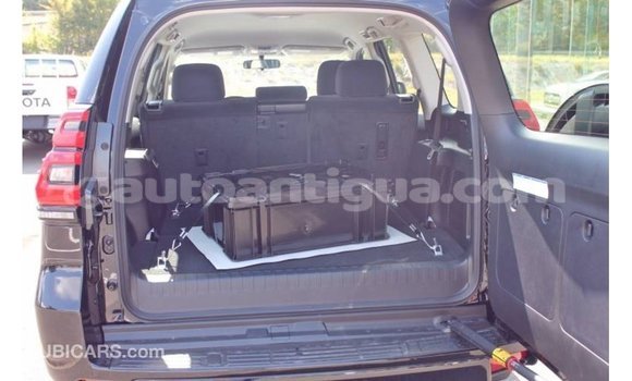 Buy Import Toyota Hilux Black Car in Import - Dubai in Antigua Buy Import Toyota Hilux Black Car in Import - Dubai in Antigua