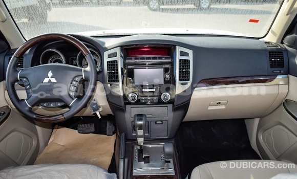 Buy Import Mitsubishi Pajero White Car in Import - Dubai in Antigua Buy Import Mitsubishi Pajero White Car in Import - Dubai in Antigua