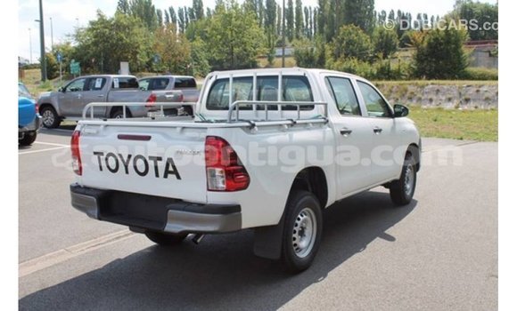 Buy Import Toyota Hilux White Car in Import - Dubai in Antigua Buy Import Toyota Hilux White Car in Import - Dubai in Antigua