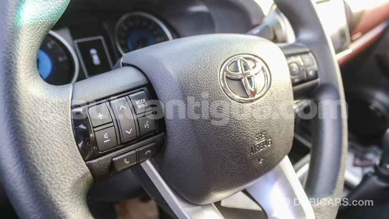 Big with watermark toyota hilux antigua import dubai 2714