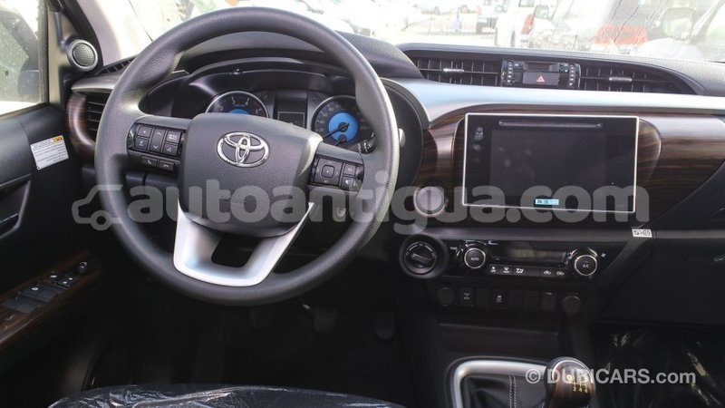 Big with watermark toyota hilux antigua import dubai 2715