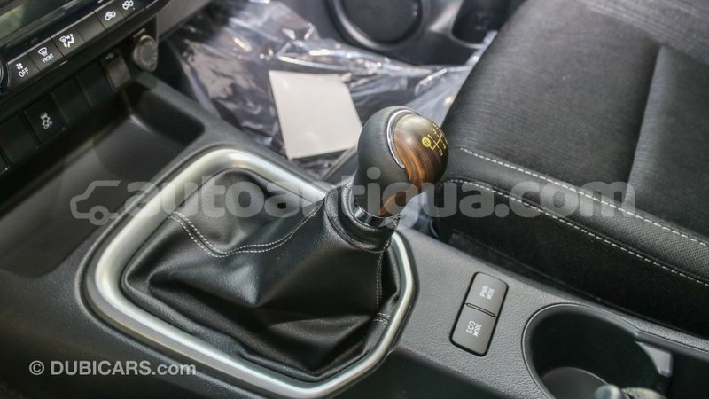 Big with watermark toyota hilux antigua import dubai 2715