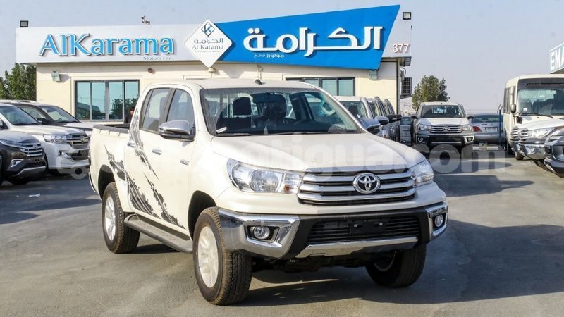 Big with watermark toyota hilux antigua import dubai 2716