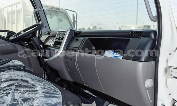 Buy Import Mitsubishi L400 White Truck in Import - Dubai in Antigua Buy Import Mitsubishi L400 White Truck in Import - Dubai in Antigua