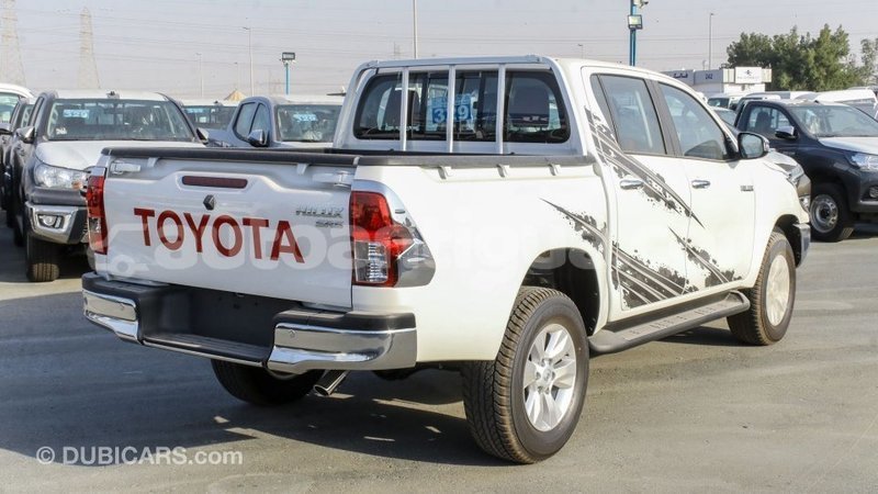 Big with watermark toyota hilux antigua import dubai 2716
