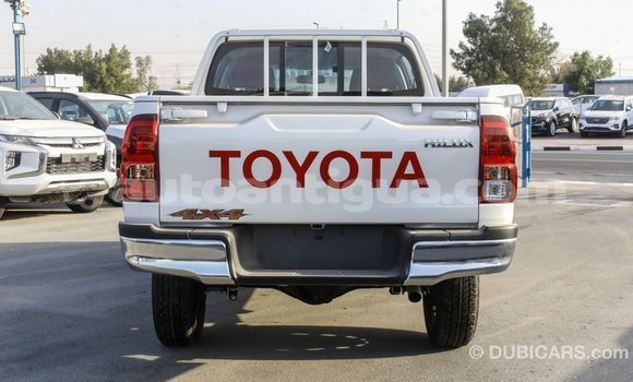 Buy Import Toyota Hilux White Car in Import - Dubai in Antigua Buy Import Toyota Hilux White Car in Import - Dubai in Antigua