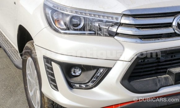 Buy Import Toyota Hilux White Car in Import - Dubai in Antigua Buy Import Toyota Hilux White Car in Import - Dubai in Antigua
