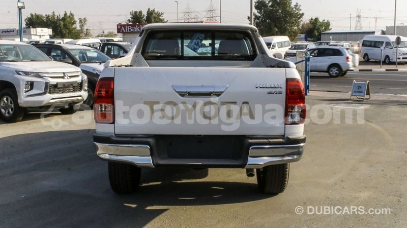 Big with watermark toyota hilux antigua import dubai 2719