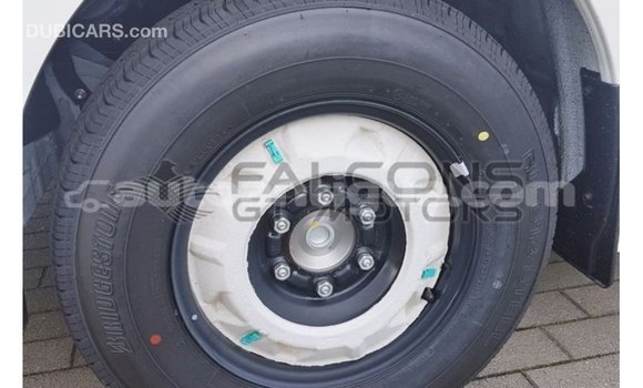 Buy Import Toyota Hiace White Car in Import - Dubai in Antigua Buy Import Toyota Hiace White Car in Import - Dubai in Antigua