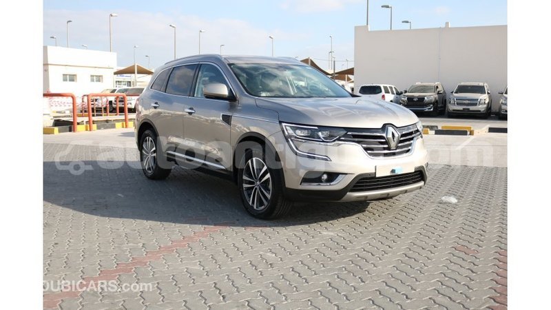 Big with watermark renault 4 antigua import dubai 2727