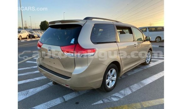 Buy Import Toyota Sienna Other Car in Import - Dubai in Antigua Buy Import Toyota Sienna Other Car in Import - Dubai in Antigua