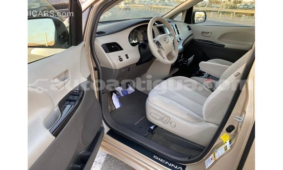 Buy Import Toyota Sienna Other Car in Import - Dubai in Antigua Buy Import Toyota Sienna Other Car in Import - Dubai in Antigua