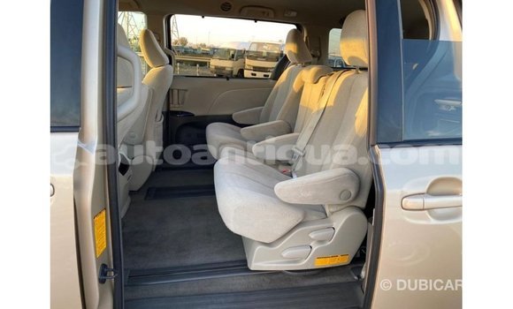 Buy Import Toyota Sienna Other Car in Import - Dubai in Antigua Buy Import Toyota Sienna Other Car in Import - Dubai in Antigua