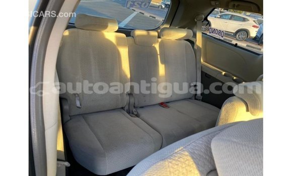 Buy Import Toyota Sienna Other Car in Import - Dubai in Antigua Buy Import Toyota Sienna Other Car in Import - Dubai in Antigua