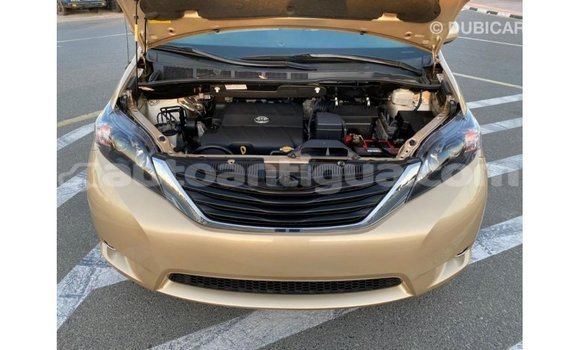 Buy Import Toyota Sienna Other Car in Import - Dubai in Antigua Buy Import Toyota Sienna Other Car in Import - Dubai in Antigua