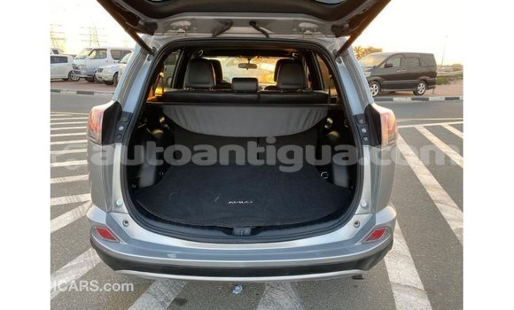 Buy Import Toyota HiAce Other Truck in Import - Dubai in Antigua Buy Import Toyota HiAce Other Truck in Import - Dubai in Antigua