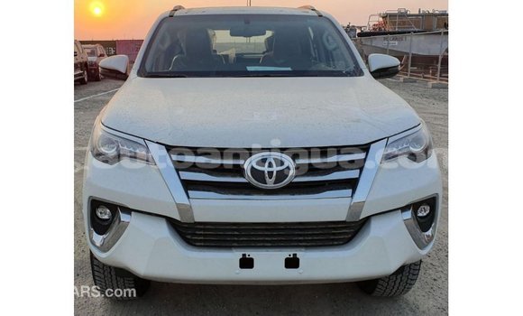 Buy Import Toyota Fortuner White Car in Import - Dubai in Antigua Buy Import Toyota Fortuner White Car in Import - Dubai in Antigua