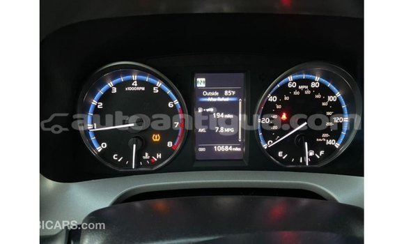 Buy Import Toyota HiAce Other Truck in Import - Dubai in Antigua Buy Import Toyota HiAce Other Truck in Import - Dubai in Antigua