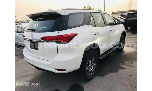 Buy Import Toyota Fortuner White Car in Import - Dubai in Antigua Buy Import Toyota Fortuner White Car in Import - Dubai in Antigua