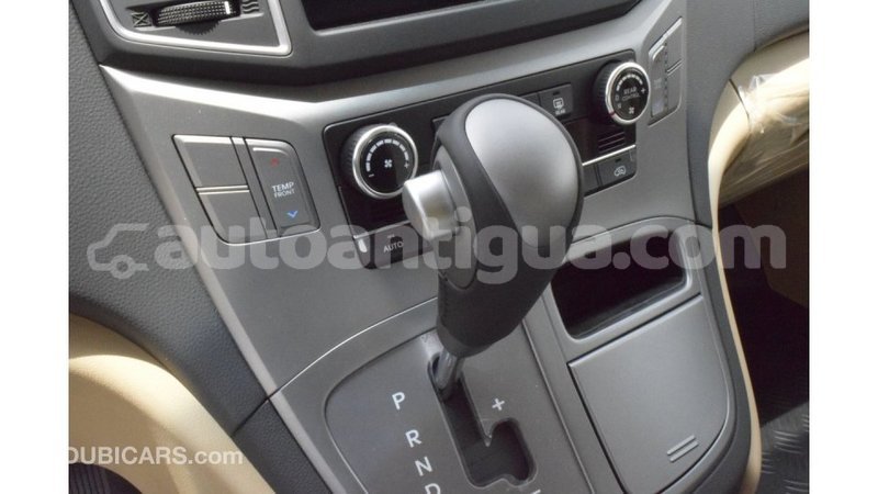 Big with watermark hyundai accent antigua import dubai 2770