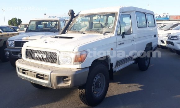 Buy Import Toyota Land Cruiser White Car in Import - Dubai in Antigua Buy Import Toyota Land Cruiser White Car in Import - Dubai in Antigua