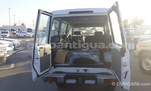 Buy Import Toyota Land Cruiser White Car in Import - Dubai in Antigua Buy Import Toyota Land Cruiser White Car in Import - Dubai in Antigua