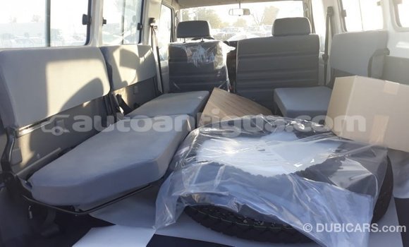 Buy Import Toyota Land Cruiser White Car in Import - Dubai in Antigua Buy Import Toyota Land Cruiser White Car in Import - Dubai in Antigua