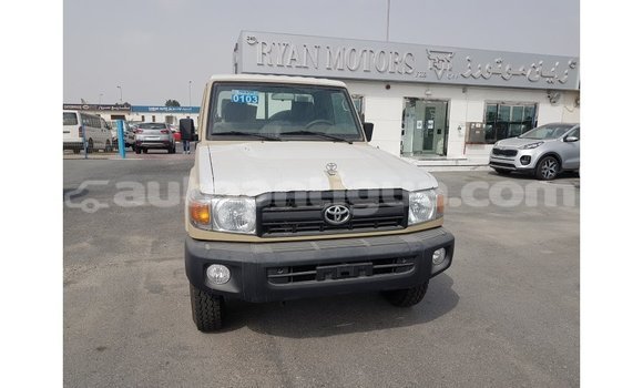 Buy Import Toyota Land Cruiser Beige Car in Import - Dubai in Antigua Buy Import Toyota Land Cruiser Beige Car in Import - Dubai in Antigua