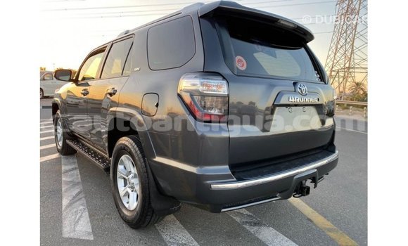 Buy Import Toyota HiAce Other Truck in Import - Dubai in Antigua Buy Import Toyota HiAce Other Truck in Import - Dubai in Antigua