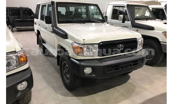 Buy Import Toyota Land Cruiser White Car in Import - Dubai in Antigua Buy Import Toyota Land Cruiser White Car in Import - Dubai in Antigua