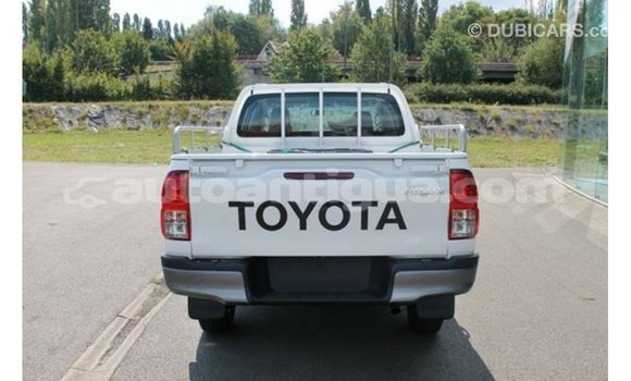 Buy Import Toyota Hilux White Car in Import - Dubai in Antigua Buy Import Toyota Hilux White Car in Import - Dubai in Antigua