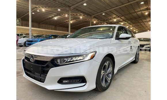 Buy Import Honda Accord White Car in Import - Dubai in Antigua