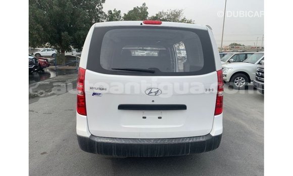 Buy Import Hyundai Cargo White Car in Import - Dubai in Antigua Buy Import Hyundai Cargo White Car in Import - Dubai in Antigua