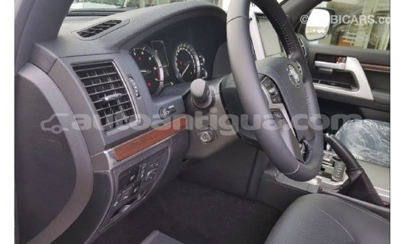 Buy Import Toyota Land Cruiser Black Car in Import - Dubai in Antigua Buy Import Toyota Land Cruiser Black Car in Import - Dubai in Antigua