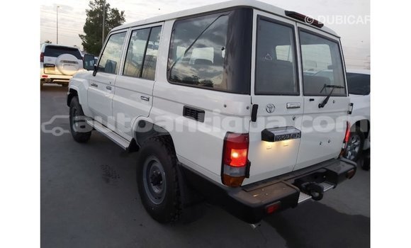 Buy Import Toyota Land Cruiser White Car in Import - Dubai in Antigua Buy Import Toyota Land Cruiser White Car in Import - Dubai in Antigua