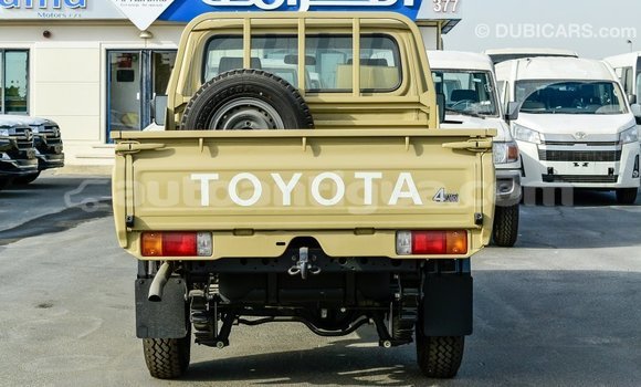 Buy Import Toyota Land Cruiser Beige Car in Import - Dubai in Antigua Buy Import Toyota Land Cruiser Beige Car in Import - Dubai in Antigua