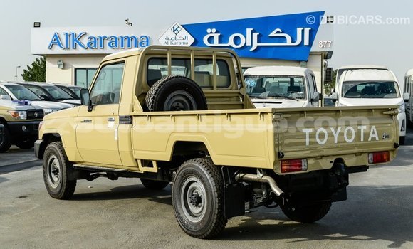Buy Import Toyota Land Cruiser Beige Car in Import - Dubai in Antigua Buy Import Toyota Land Cruiser Beige Car in Import - Dubai in Antigua