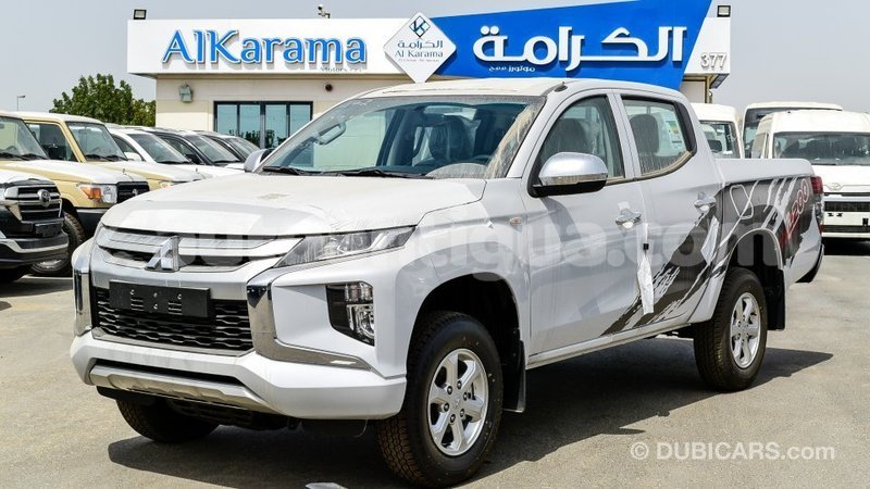 Big with watermark mitsubishi l200 antigua import dubai 2811