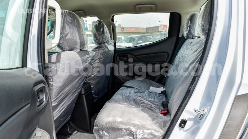 Big with watermark mitsubishi l200 antigua import dubai 2811
