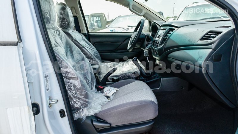 Big with watermark mitsubishi l200 antigua import dubai 2811