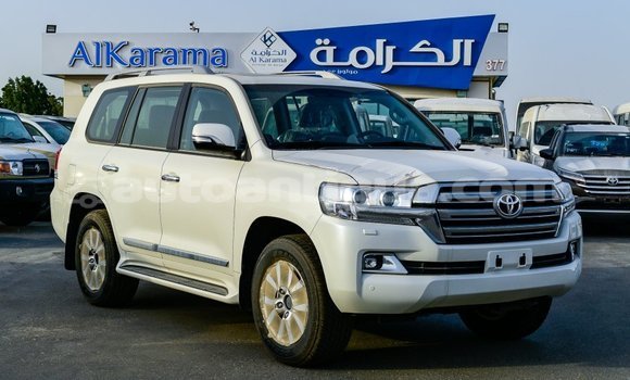 Buy Import Toyota Land Cruiser White Car in Import - Dubai in Antigua Buy Import Toyota Land Cruiser White Car in Import - Dubai in Antigua
