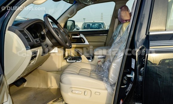 Buy Import Toyota Land Cruiser Black Car in Import - Dubai in Antigua Buy Import Toyota Land Cruiser Black Car in Import - Dubai in Antigua