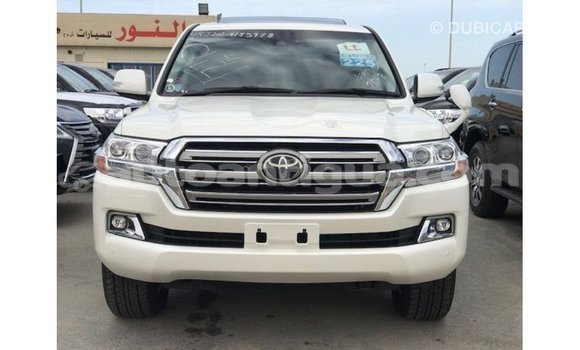 Buy Import Toyota Land Cruiser White Car in Import - Dubai in Antigua Buy Import Toyota Land Cruiser White Car in Import - Dubai in Antigua