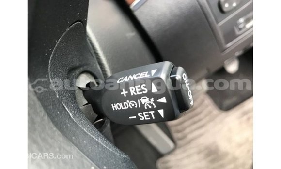 Buy Import Toyota Land Cruiser White Car in Import - Dubai in Antigua Buy Import Toyota Land Cruiser White Car in Import - Dubai in Antigua