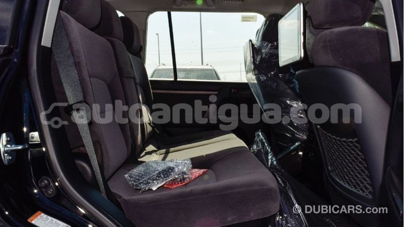 Big with watermark toyota land cruiser antigua import dubai 2820