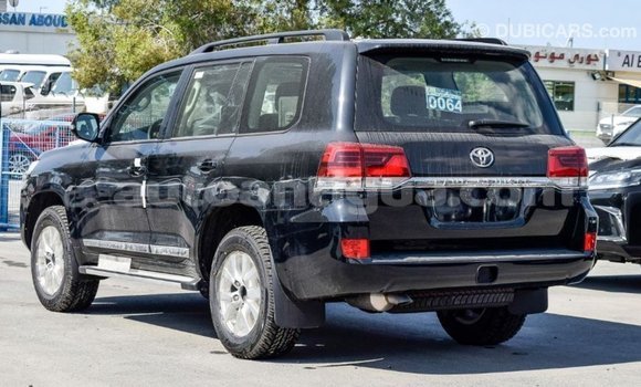 Buy Import Toyota Land Cruiser Black Car in Import - Dubai in Antigua Buy Import Toyota Land Cruiser Black Car in Import - Dubai in Antigua