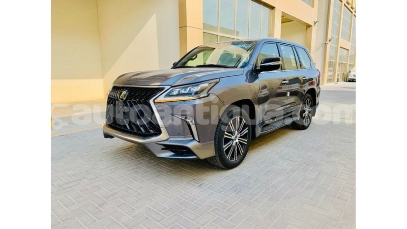 Big with watermark lexus lx antigua import dubai 2824
