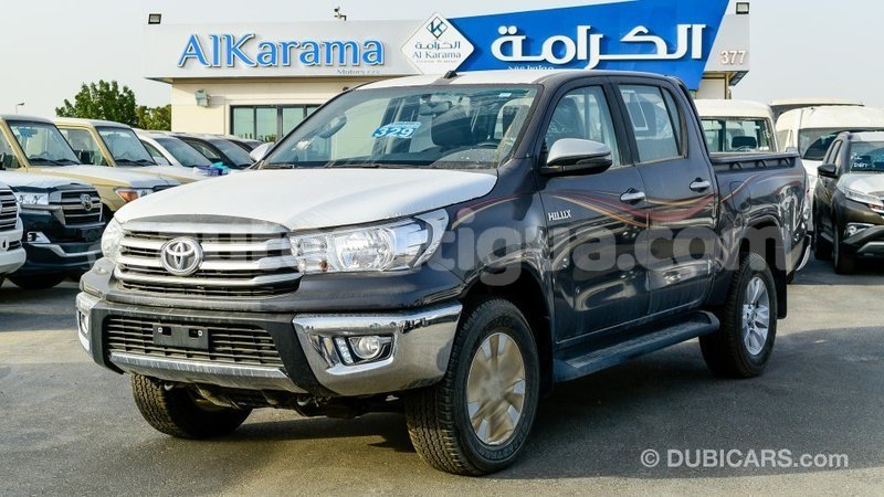 Big with watermark toyota hilux antigua import dubai 2827