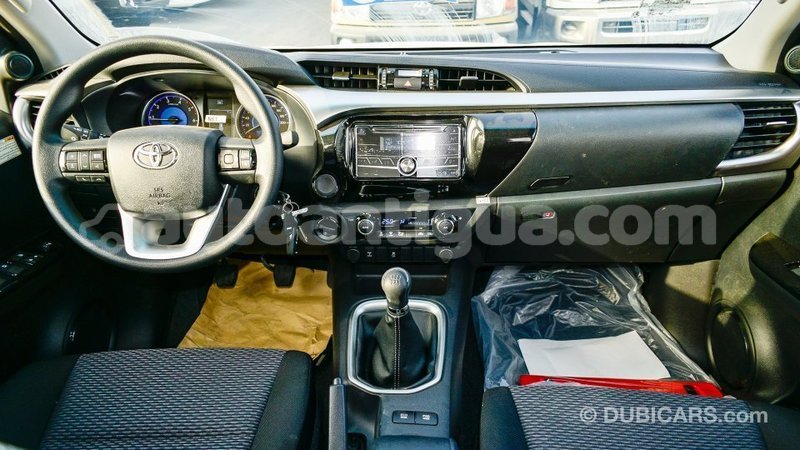 Big with watermark toyota hilux antigua import dubai 2827