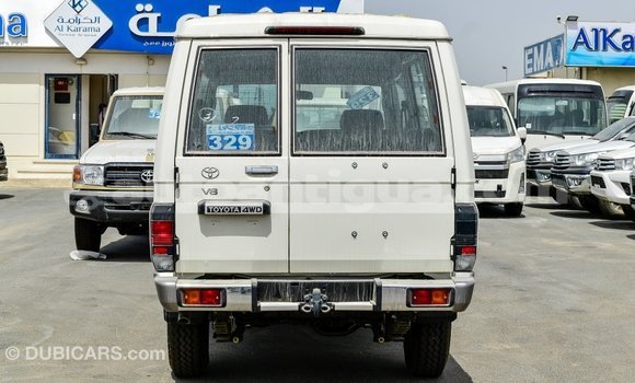 Buy Import Toyota Land Cruiser White Car in Import - Dubai in Antigua Buy Import Toyota Land Cruiser White Car in Import - Dubai in Antigua